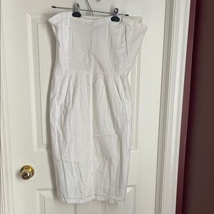 Old Navy Strapless Dress in Classic White